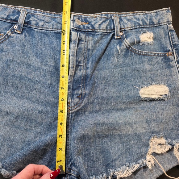 Wild Fable Womens Plus Size 18 High Rise Distressed Denim Shorts Blue Button Fly - Picture 3 of 10